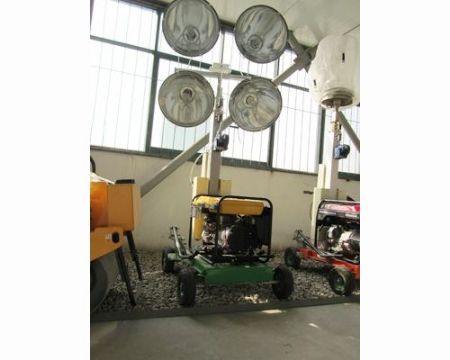 點(diǎn)擊查看詳細(xì)信息<br>標(biāo)題：照明車(chē) 閱讀次數(shù)：2349