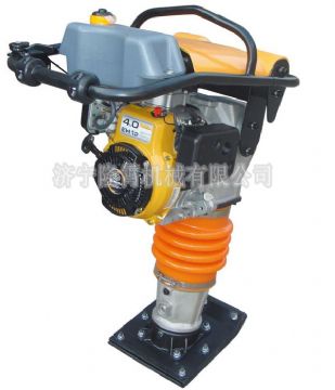 點(diǎn)擊查看詳細(xì)信息<br>標(biāo)題：LXCJ-75R 沖擊夯 閱讀次數(shù)：2237