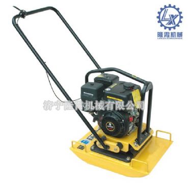 點(diǎn)擊查看詳細(xì)信息<br>標(biāo)題：LXPB-100型平板夯 閱讀次數(shù)：2294